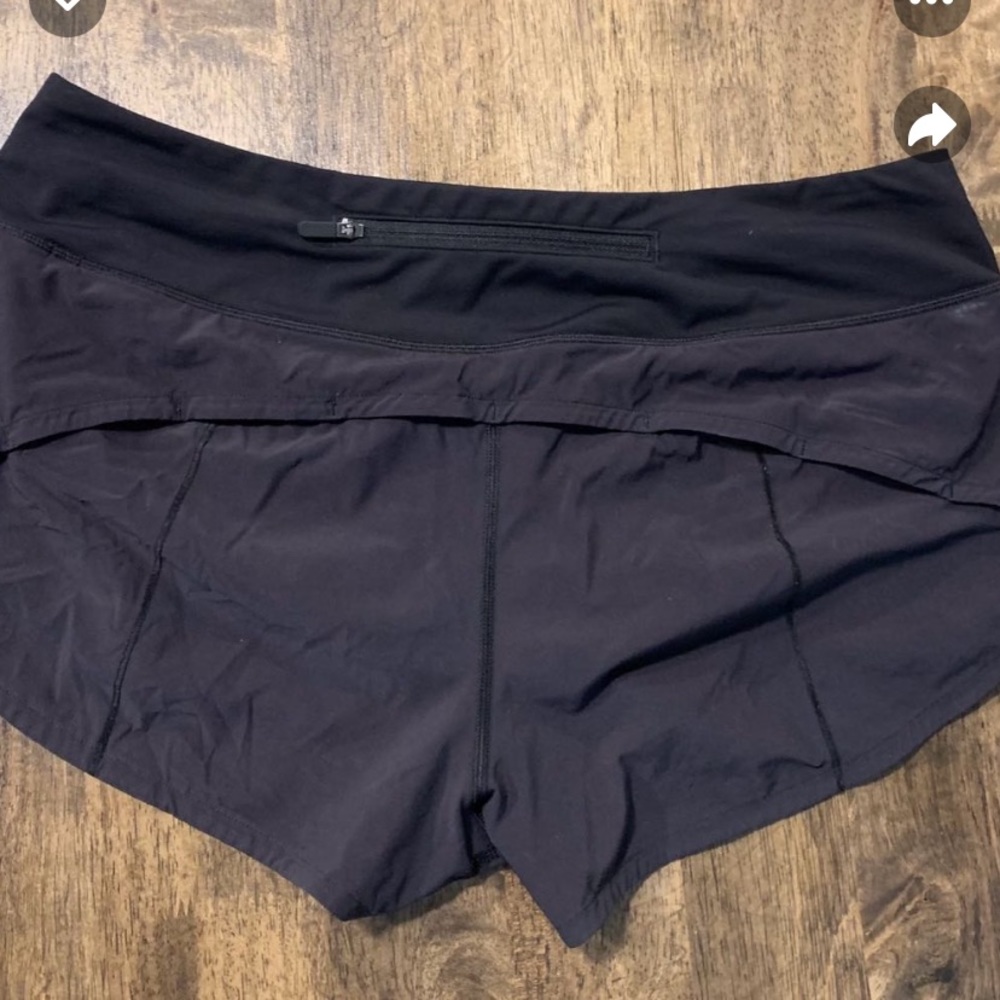 Lulu speeds ups size 8 great condition